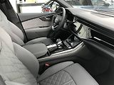 Audi Q8 (2025) SUV 60 Quattro 8TT 3,0TFSIe - náhled 13