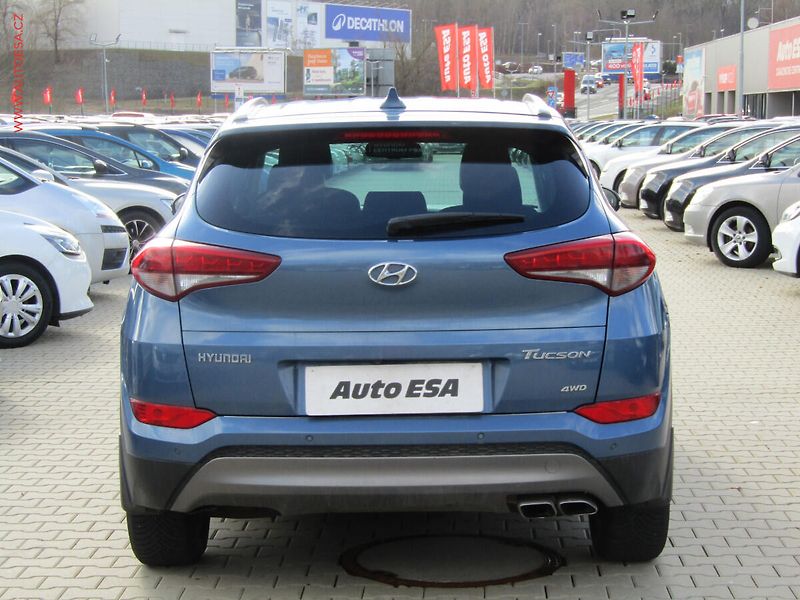 Hyundai Tucson (2016) 2.0 CRDi 4x4, AT, navi - fotka 5 z 20