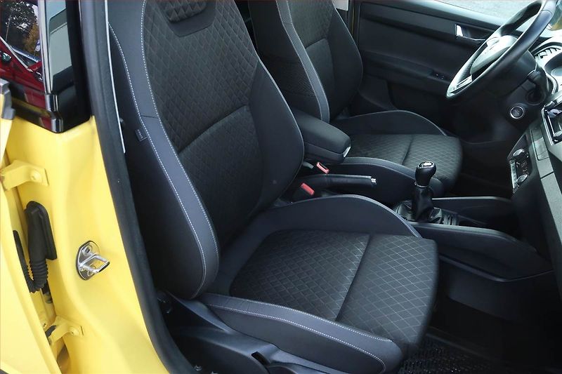 Škoda Fabia (2015) Style 1.4 TDI, ČR,1.maj - fotka 9 z 22