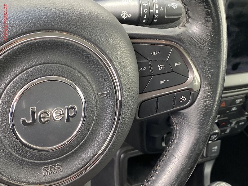 Jeep Renegade (2019) 1.0T-GDi, Limited, LED - fotka 13 z 18