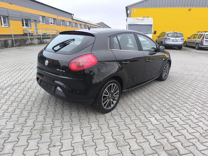 Fiat Bravo 1.4 Tjet 1.MAJ,DOL KM - fotka 7 z 28