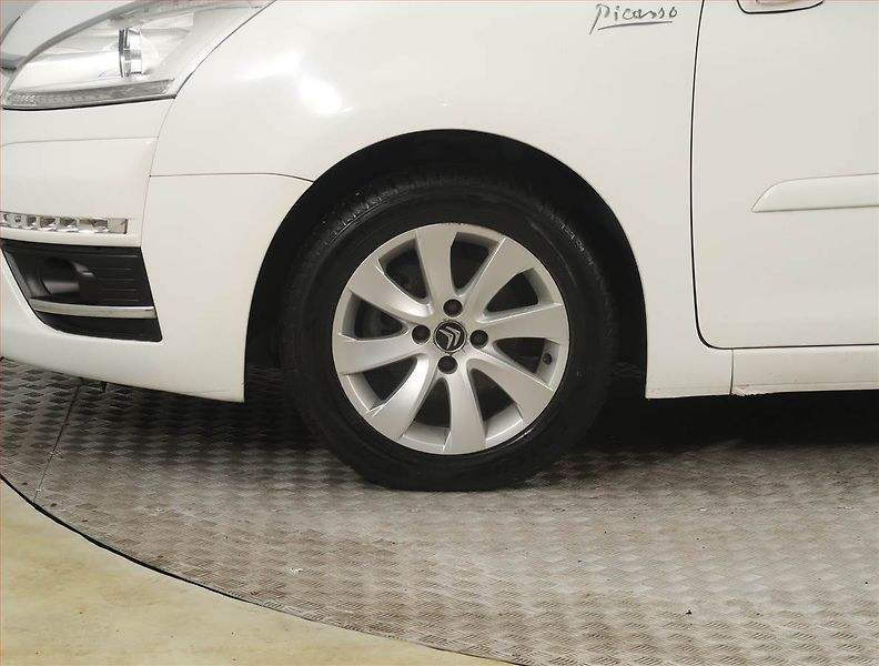 Citroën C4 Picasso (2011) 1.6 i, nová STK, jezdí výborně - fotka 14 z 18