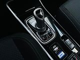 Mitsubishi Outlander 2.4i+HYBRID 4x4 SERVISKA TAŽNÉ - náhled 42