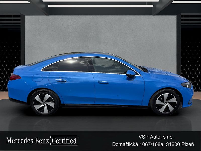 Mercedes-Benz CLA 250+ EQ - fotka 6 z 18