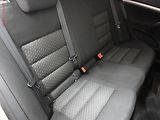 Škoda Octavia (2011) 1.6TDi, ČR, AC, temp - náhled 12