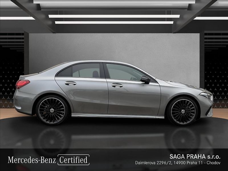 Mercedes-Benz Třídy A 220d sedan AMG Line Night - fotka 6 z 22