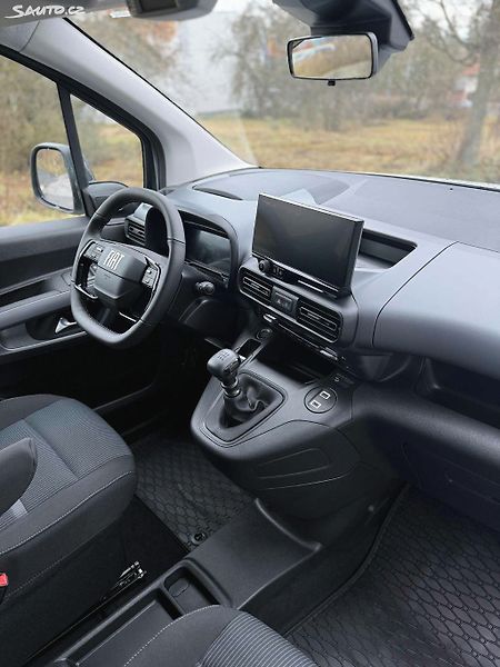 Fiat Dobló Panorama 1.5 blueHD - fotka 4 z 10