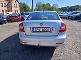 Škoda Octavia 1.6 TDI, Facelift, kosm. vady - náhled 11