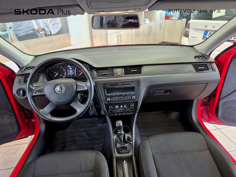 Škoda Rapid (2013) Ambition 1.2 TSI 63 kW 5°manuá - fotka 5 z 27