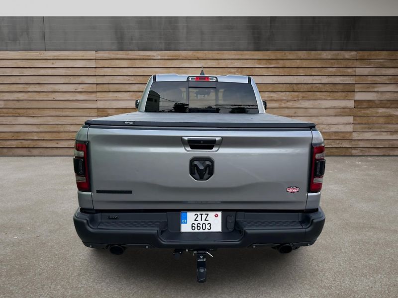 Dodge RAM (2019) +HEMI+ROUGH COUNTRY+ - fotka 4 z 22