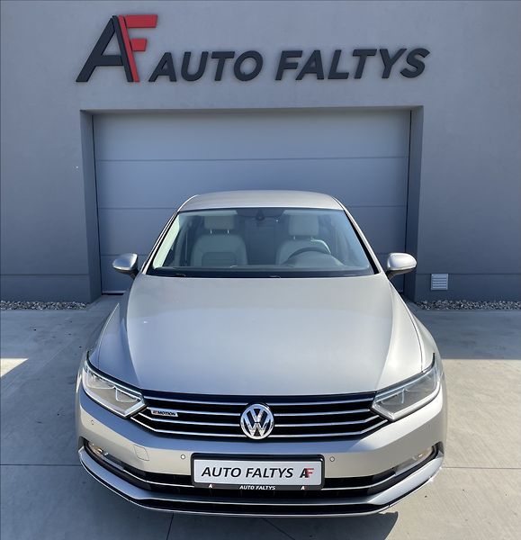 Volkswagen Passat 2,0 TDI 110KW 4X4 ČR. - fotka 8 z 22