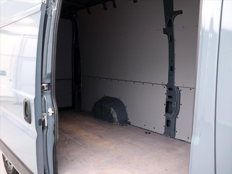 Fiat Ducato 2,2 MTJ 35 L4H3 MAXI automat - fotka 13 z 38