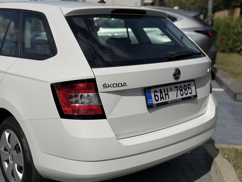 Škoda Fabia (2017) 1.2 tsi 66 kw  - fotka 9 z 17