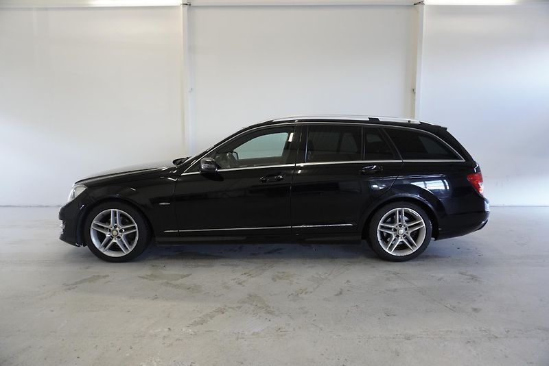 Mercedes-Benz Třídy C 250 2.2CDi 125 kW AUTOMAT - fotka 5 z 33