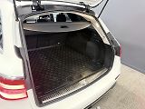 Mercedes-Benz Třídy E (2018) 220D,TOP ,TZ, adaptivní tempo - náhled 12