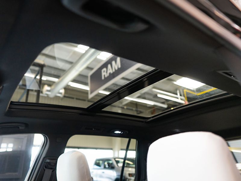 Cadillac XT6 (2023) 3.6 AWD Sport, Head-Up, Bose - fotka 31 z 37