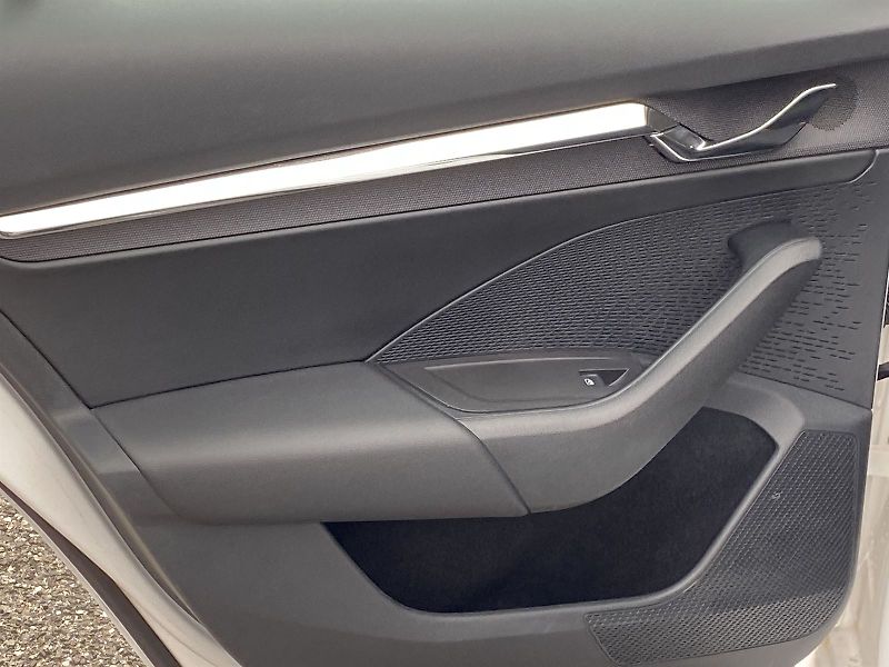Škoda Octavia (2022) Combi 1.5 TSI Style - fotka 26 z 36