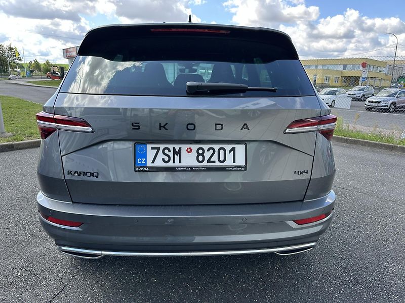 Škoda Karoq (2026) Sportline 4x4, nez. topení - fotka 5 z 13