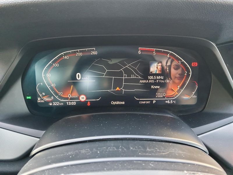 BMW X5 (2019) 30d xDr. 195kW ČR - fotka 20 z 28