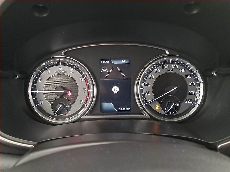 Suzuki Vitara (2022) Premium 1.4 BoosterJet - fotka 11 z 18