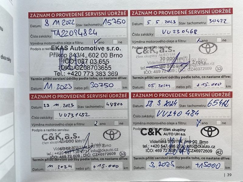 Toyota Corolla 2.0HSD, ČR-1m, ComTech, DPH - fotka 28 z 29