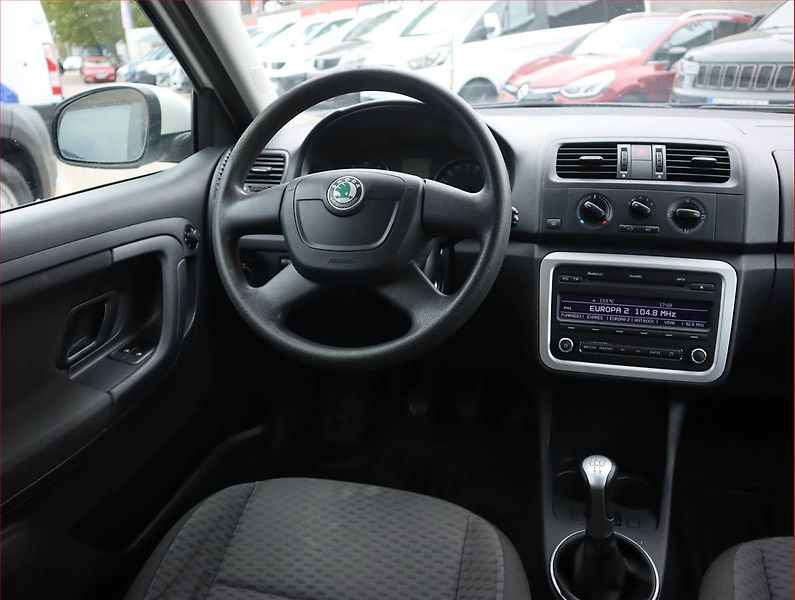 Škoda Fabia (2012) 1.2 12V, Serv.kniha - fotka 7 z 15