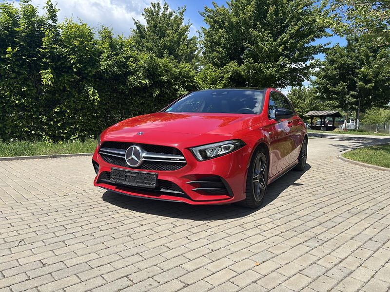 Mercedes-Benz Třídy A A 35 AMG 4Matic - fotka 1 z 31