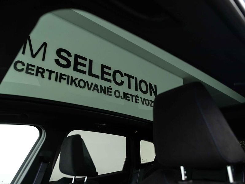 BMW X3 M50 xDrive - fotka 19 z 24