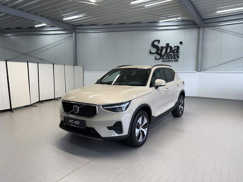 Volvo XC40 (2026) B3 2.0L 163 HP AT7 FWD CORE - fotografie inzerátu