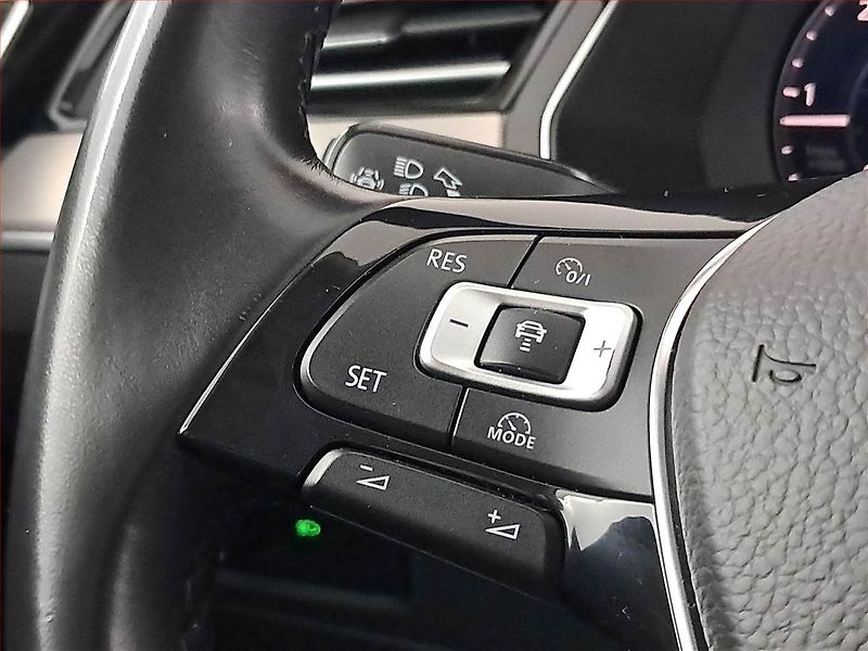 Volkswagen Passat (2018) Highline 2.0 TDI, 4X4 - fotka 22 z 26