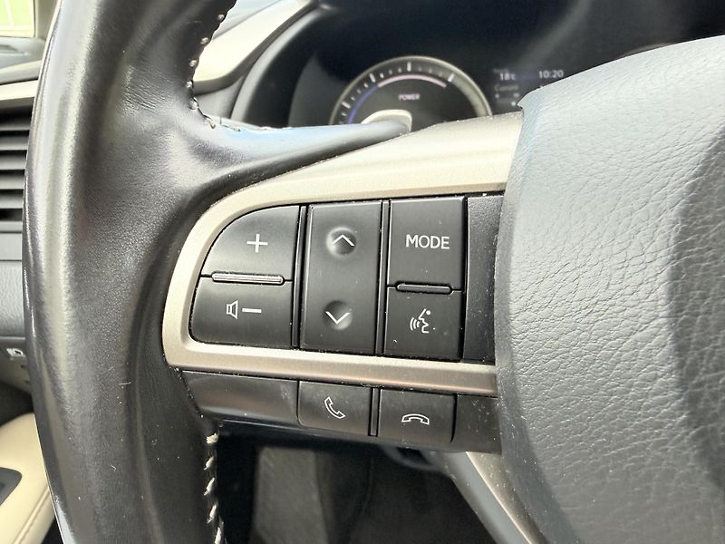 Lexus RX 450h CZ 1.majitel DPH  - fotka 25 z 44