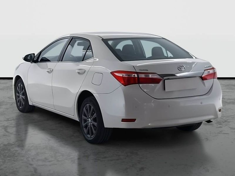 Toyota Corolla (2016) 1.6 Valvematic, Automat - fotka 4 z 18