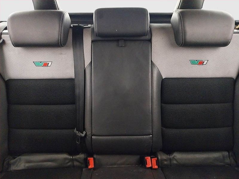 Škoda Octavia (2008) RS 2.0 TDI, Serv.kniha, po STK - fotka 10 z 19