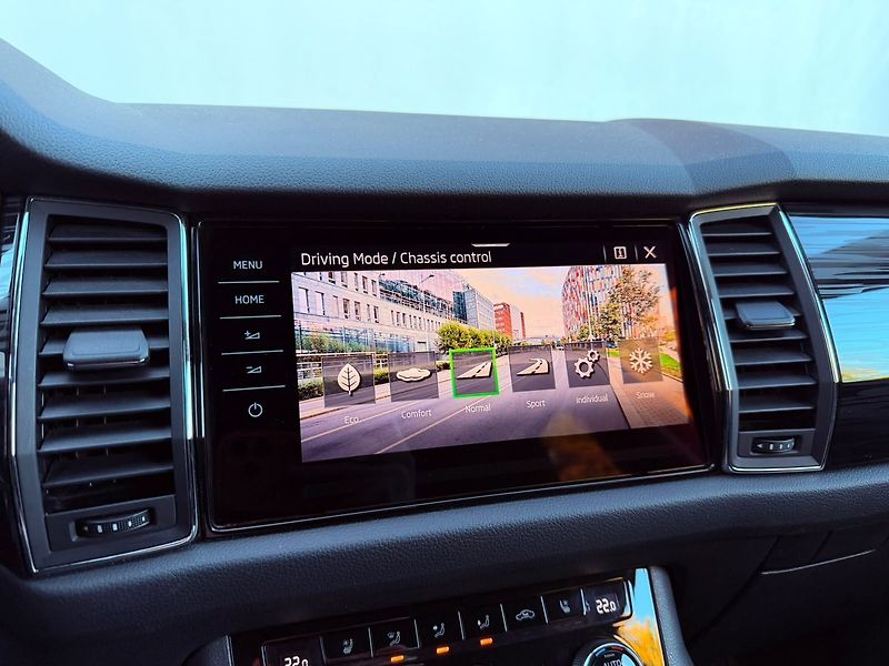 Škoda Kodiaq 2.0 TDi Style 4x4 DSG, ČR, 1.M - fotka 28 z 39