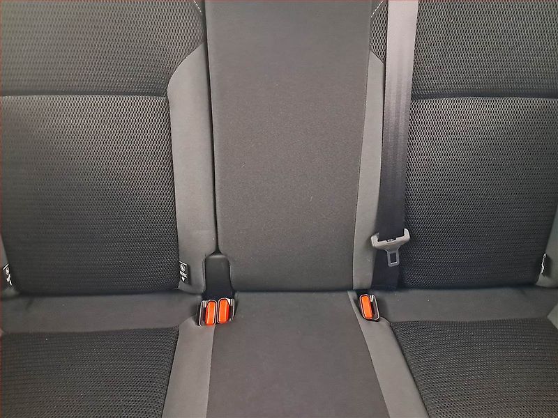 Citroën C4 (2013) 1.6 VTi, Tempomat - fotka 10 z 19