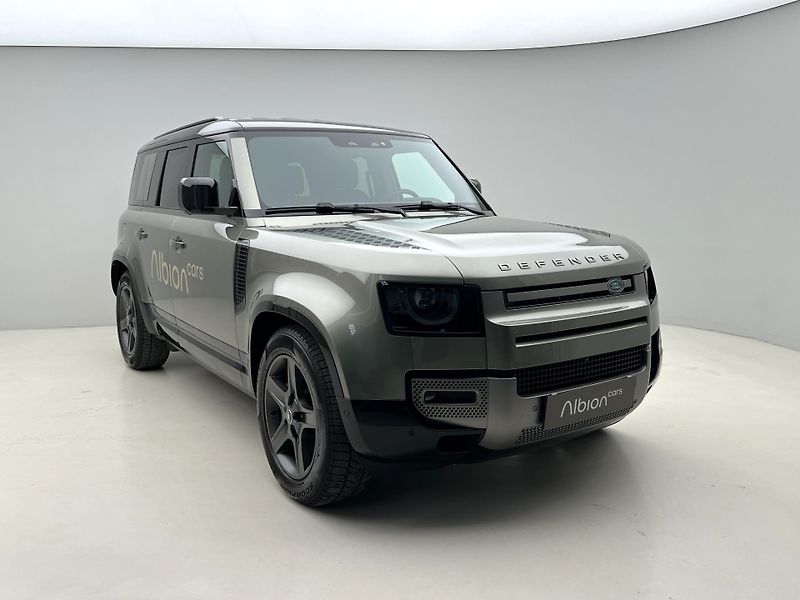 Land Rover Defender 110 D300 X-DYNAMIC SE AWD AUT  - fotka 8 z 48