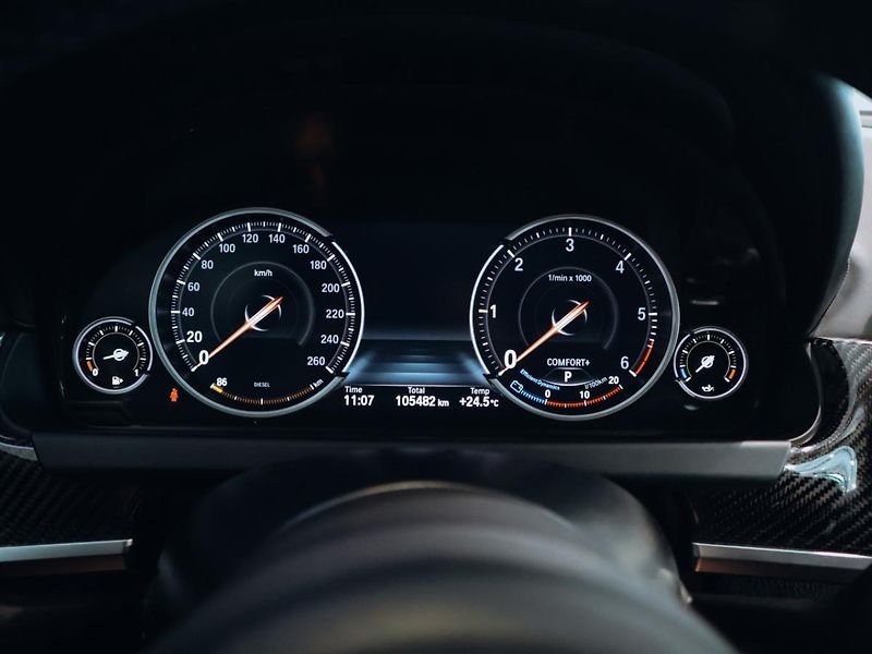 BMW Řada 6 640 d xDrive - fotka 24 z 29