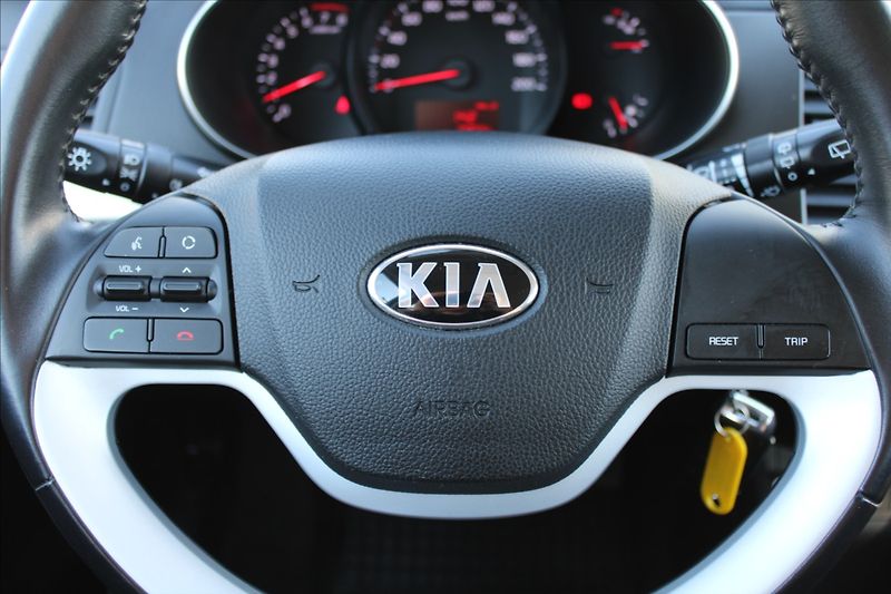 Kia Picanto 1,0 i  NOVÉ V ČR,20.824.KM - fotka 13 z 23