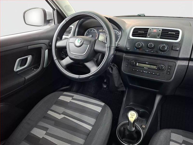 Škoda Fabia (2009) 1.2 12V, LPG, ČR,1.maj, po STK - fotka 7 z 14