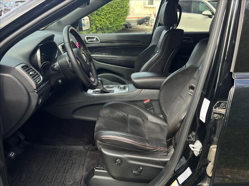 Jeep Grand Cherokee 3,0 CRD  TRAILHAWK AWD nové ČR - fotka 10 z 42
