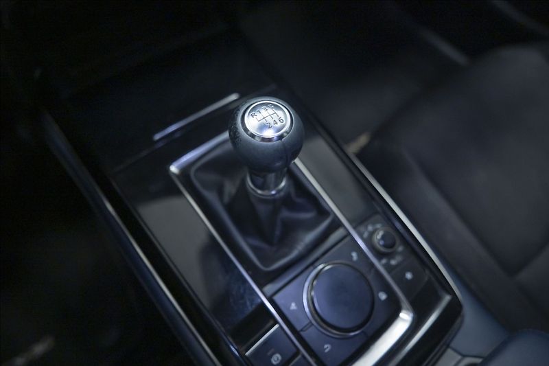 Mazda CX-30 2,0 SKYACTIV-X NAVI KAMERA ČR - fotka 24 z 45