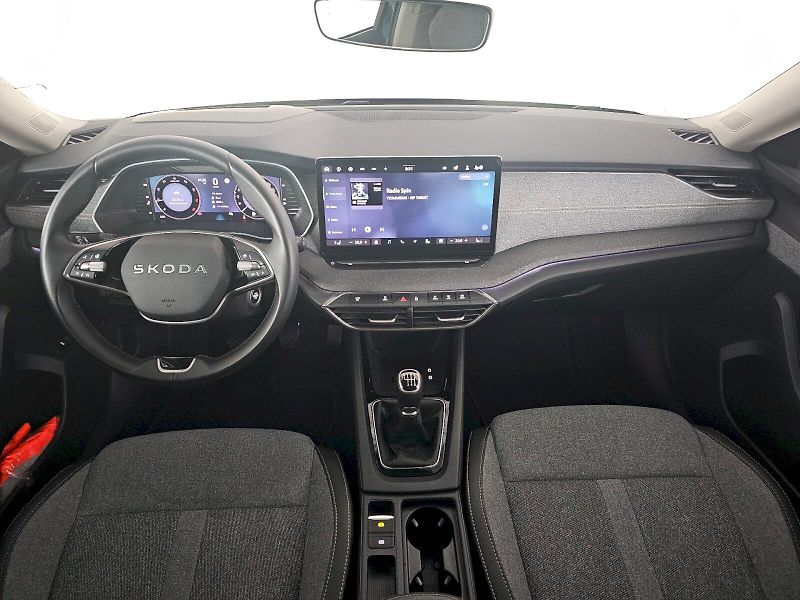 Škoda Octavia (2025) 1.5TSI 110kW TOP SELECTION - fotka 8 z 30