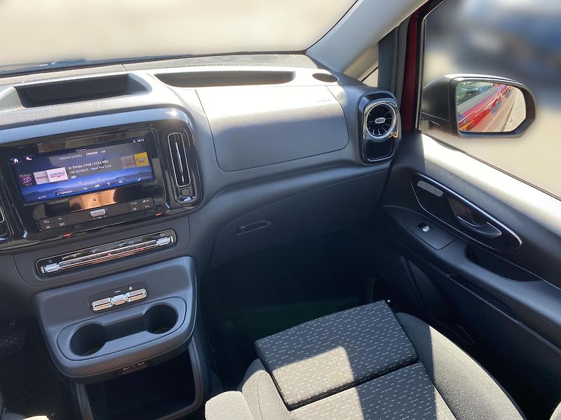 Mercedes-Benz Vito 124 CDI/L 4M TS 8 míst - fotka 11 z 24