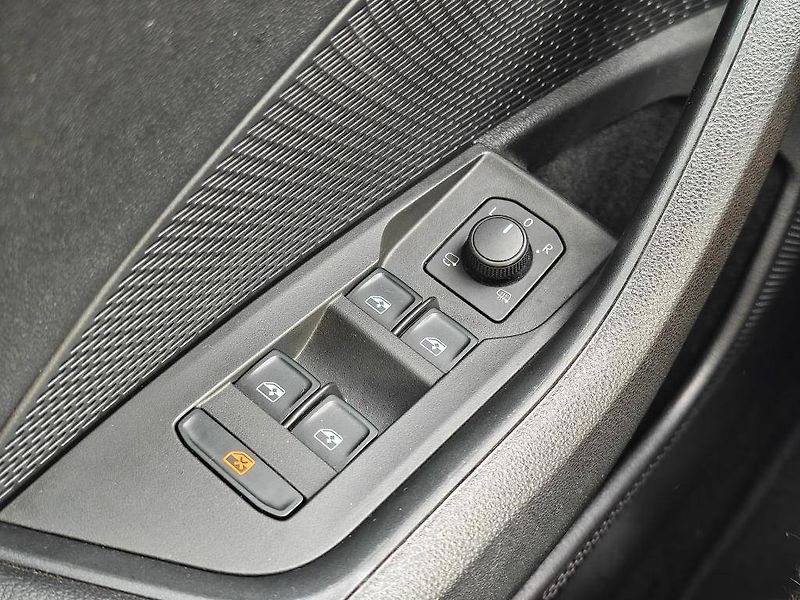 Škoda Octavia Style 6MP 2,0TDI - fotka 20 z 23