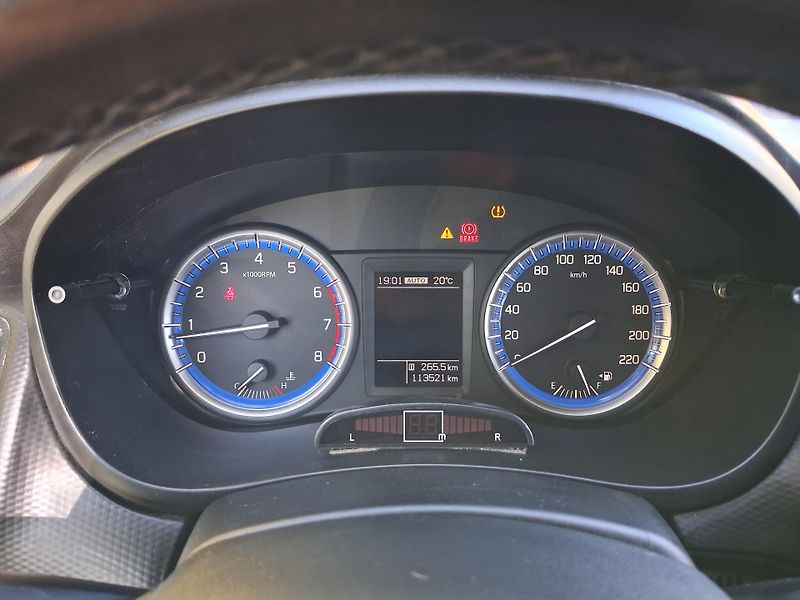 Suzuki SX4 S-Cross (2014) 1,6i 88kw LPG 4x4 NAVI 2x KOLA - fotka 22 z 35