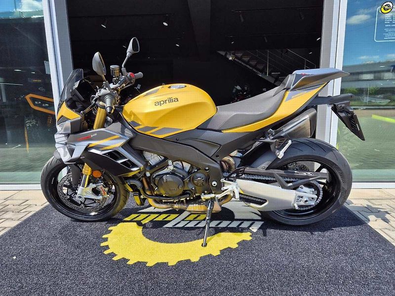 Aprilia Tuono V4 1100 RR (2026) Tuono V4 1100 - AKČNÍ CENA - fotka 7 z 20