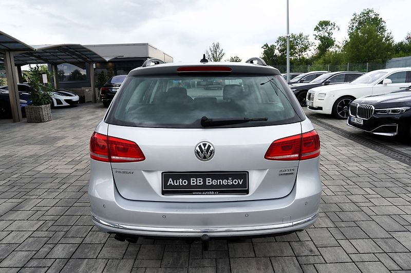 Volkswagen Passat 2.0 TDI DSG 140PS/navigace - fotka 5 z 32