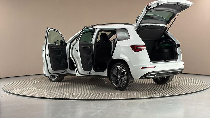 Škoda Karoq 1.5 TSI DSG Sportline - fotka 7 z 27