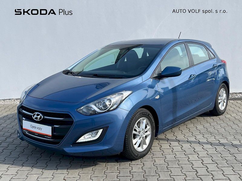 Hyundai i30 (2016) Trikolor 1.6 CRDi 81kW 6° manu - fotka 1 z 27