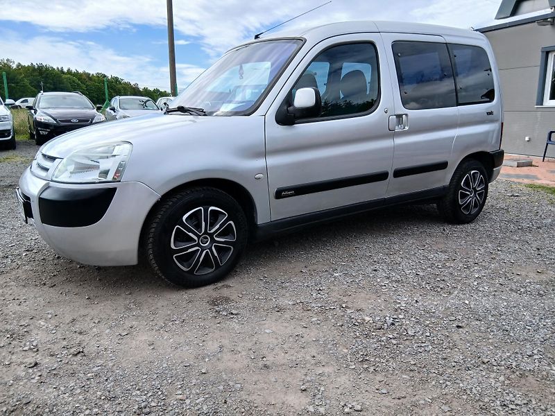 Citroën Berlingo 1.6i, 16V, Multispace,nová STK - fotka 16 z 31
